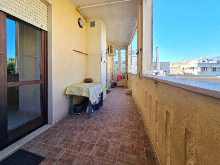 Trilocale in 86d, corso italia, gallipoli